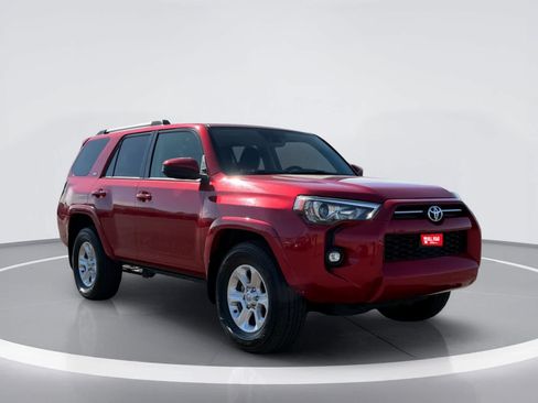 Used 2024 Toyota 4Runner SR5 RWD image 9