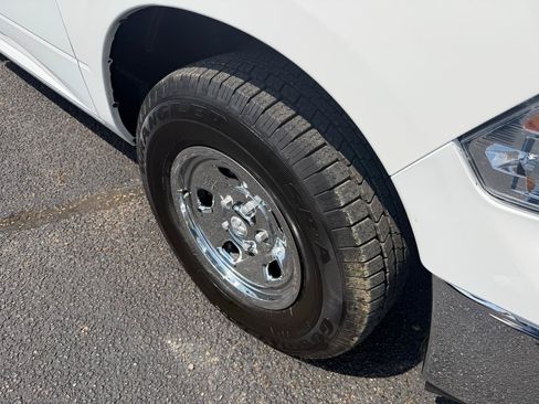 Used 2021 RAM 1500 Classic SLT RWD image 21