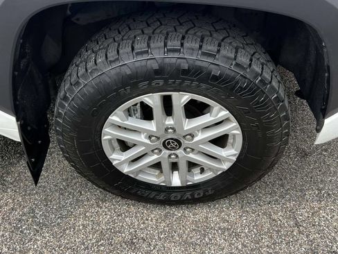 Used 2023 Toyota Tundra SR5 w/ SR5 Premium Package AWD/4WD image 7