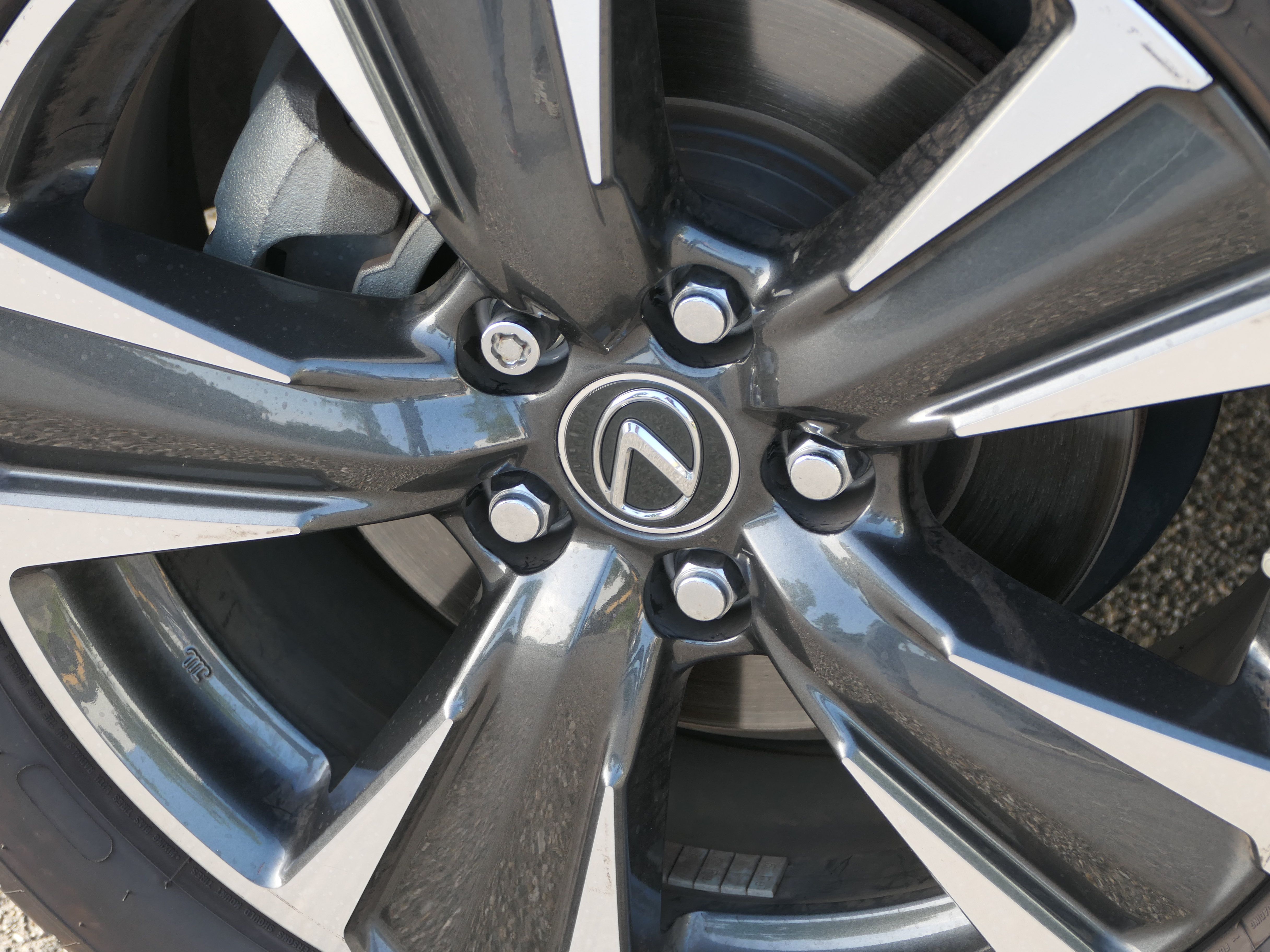 Used 2019 Lexus UX 250h w/ Premium Package AWD/4WD image 12