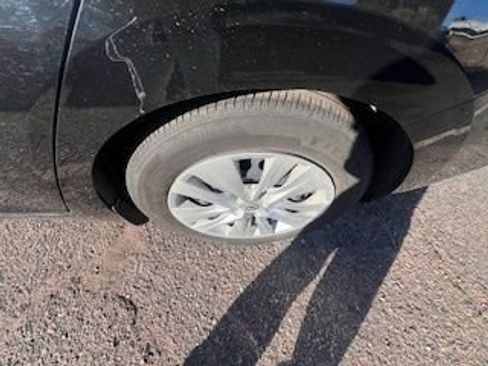 Used 2025 Nissan Sentra S image 11