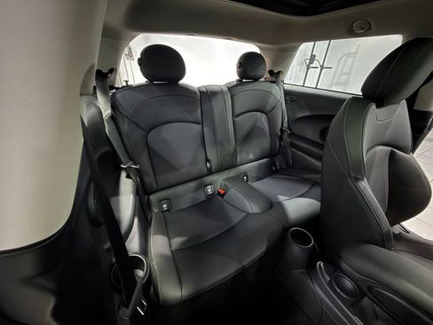 Used 2024 MINI Cooper S image 12