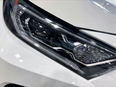 Used 2021 Toyota RAV4 XSE AWD/4WD image 24