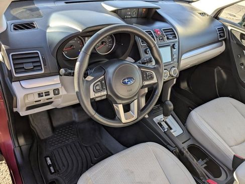 Used 2018 Subaru Forester 2.5i w/ Alloy Wheel Package image 10