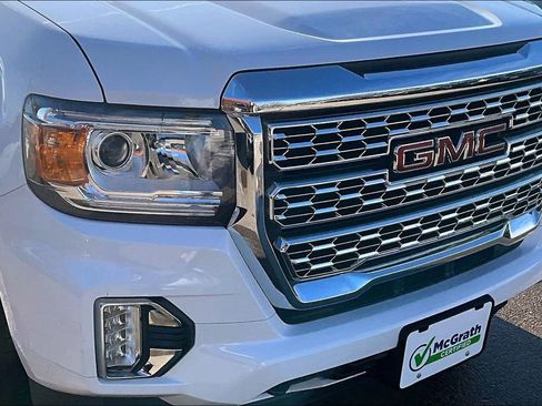 Used 2022 GMC Canyon Denali image 32