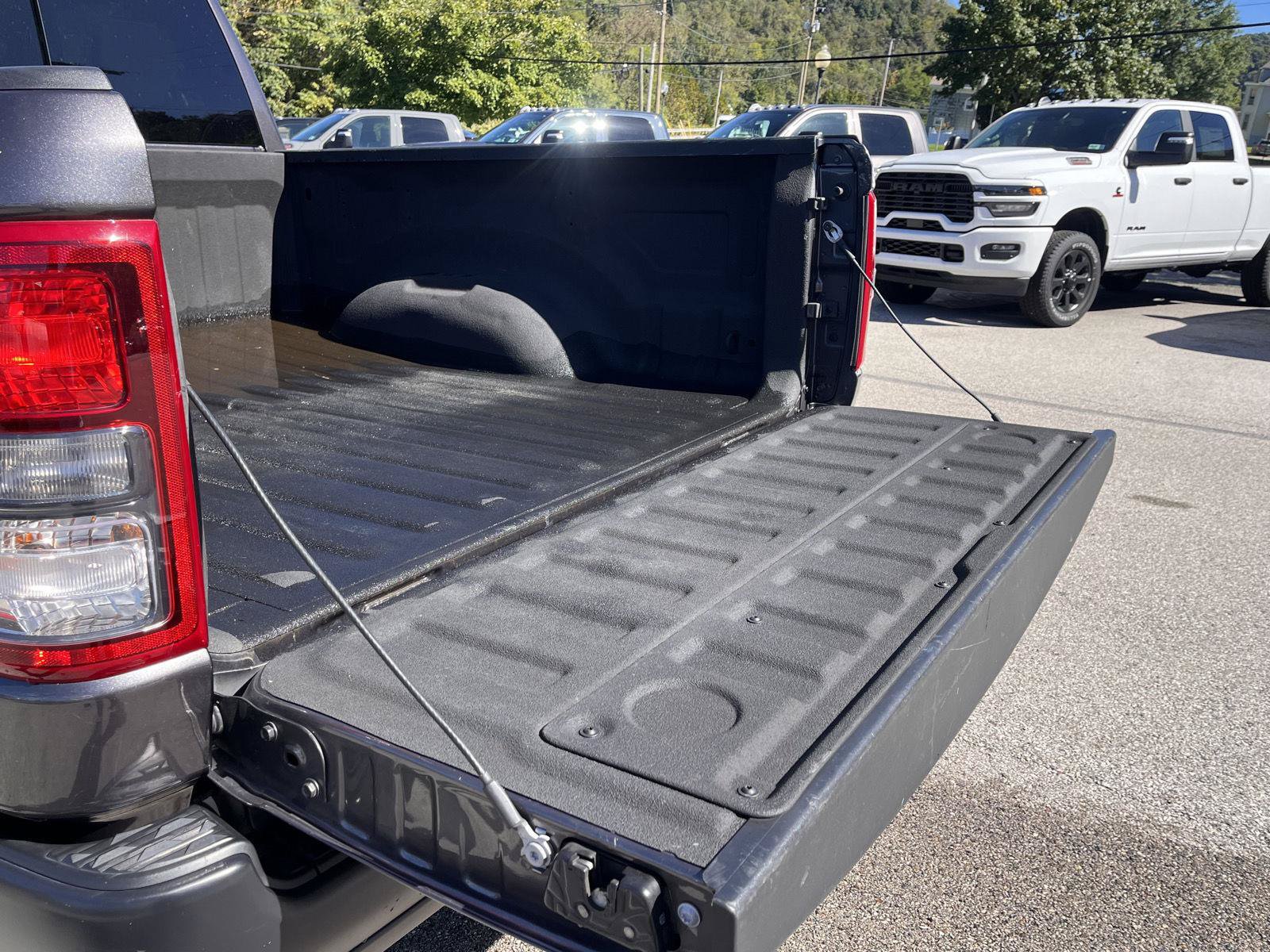 Used 2023 RAM 1500 Tradesman AWD/4WD image 19