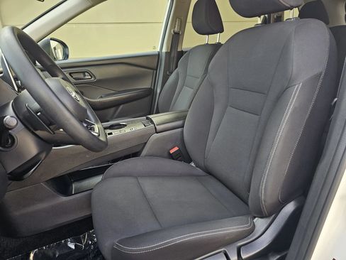Used 2024 Nissan Rogue S FWD image 20
