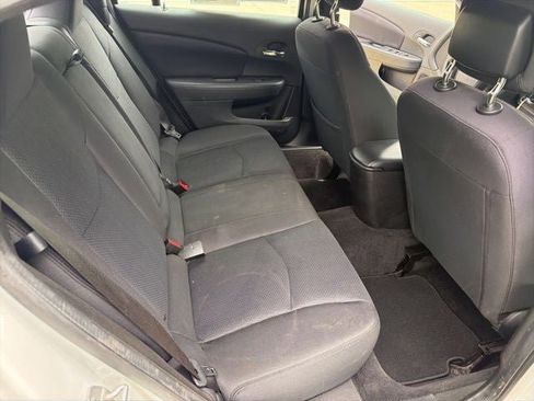 Used 2013 Chrysler 200 LX FWD image 18