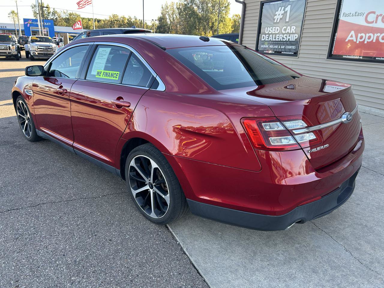 Used 2015 Ford Taurus SEL w/ Equipment Group 201A FWD image 7
