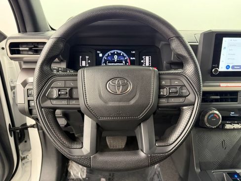 Certified 2026 Toyota Tacoma SR5 AWD/4WD image 24