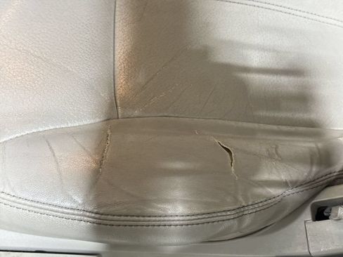 Used 2010 Ford Edge SEL FWD image 39