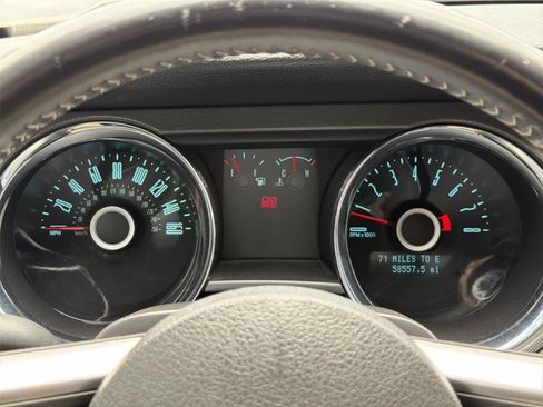 Used 2014 Ford Mustang Coupe RWD image 41