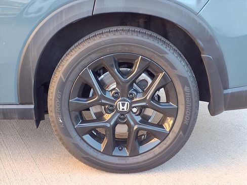 Used 2023 Honda HR-V Sport image 7