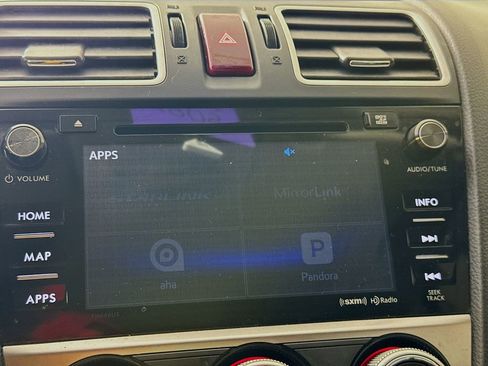 Used 2017 Subaru Crosstrek 2.0i Limited image 14