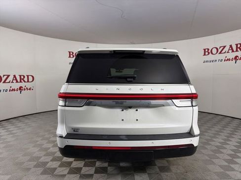 Used 2024 Lincoln Navigator L Reserve AWD/4WD image 7