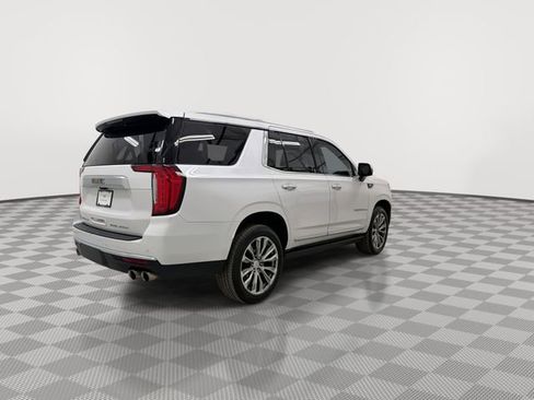 Used 2021 GMC Yukon Denali w/ Denali Premium Package image 10