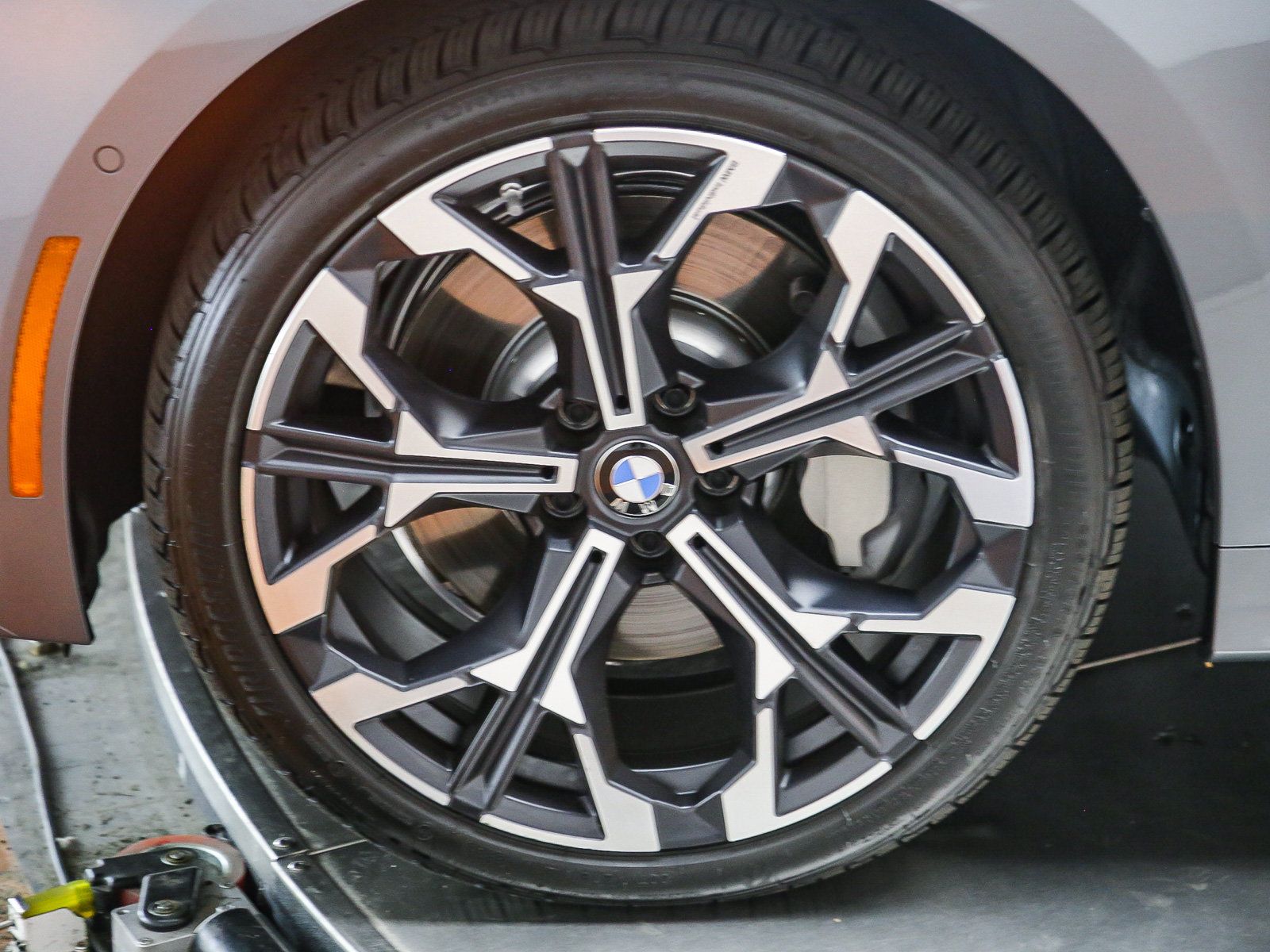 Used 2026 BMW 330i Sedan w/ Convenience Package RWD image 10