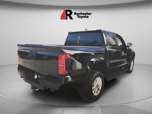 Used 2024 Toyota Tacoma SR5 AWD/4WD image 2