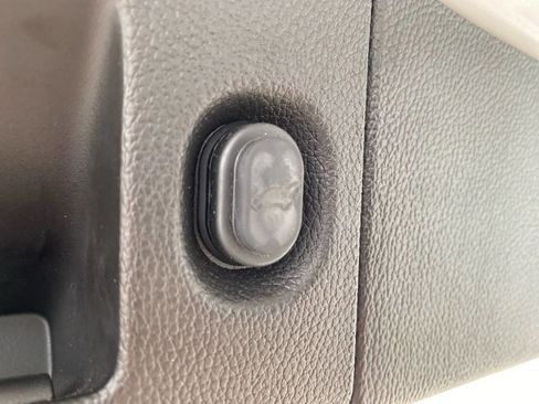 Used 2017 Chevrolet Tahoe LT image 23