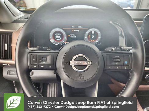 Used 2023 Nissan Pathfinder Platinum w/ Cargo Package image 22