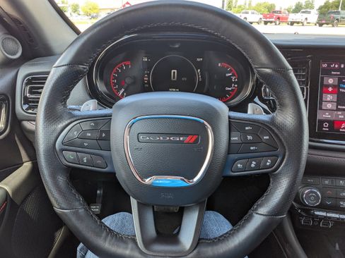 Used 2025 Dodge Durango GT AWD/4WD image 15