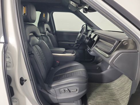 Used 2023 Rivian R1S Adventure AWD/4WD image 24