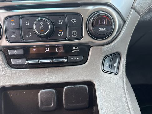 Used 2017 Chevrolet Tahoe LT image 27