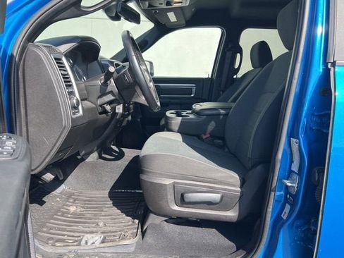 Used 2022 RAM 1500 Classic Warlock image 9