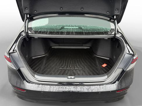 Used 2024 Honda Accord EX-L image 17