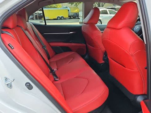 Used 2022 Toyota Camry XSE w/ Cold Weather Package FWD image 17