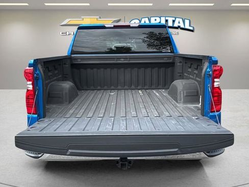 Used 2023 Chevrolet Silverado 1500 LT AWD/4WD image 31