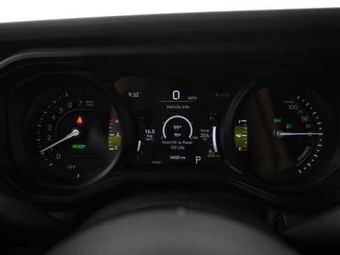 Used 2024 Jeep Wrangler Unlimited Rubicon 4xe AWD/4WD image 27
