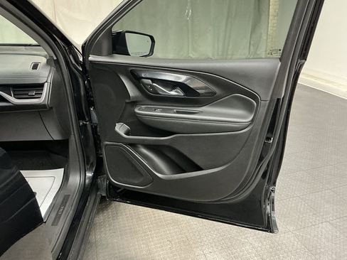 Used 2024 GMC Terrain AT4 w/ LPO, Floor Liner Package AWD/4WD image 34