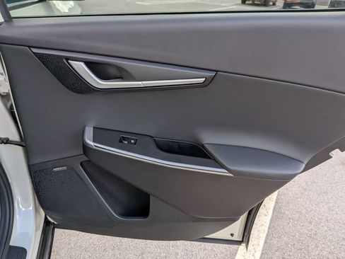 Used 2022 Kia EV6 Wind RWD image 23