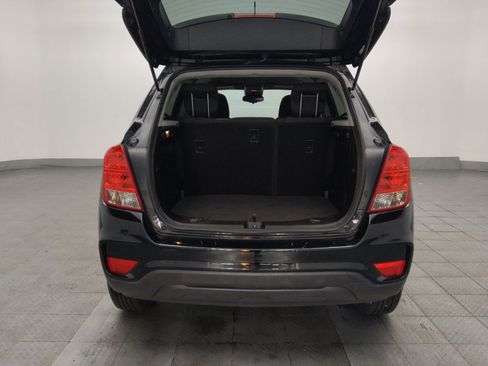 Used 2020 Chevrolet Trax LS w/ Tint and Cruise Package FWD image 29