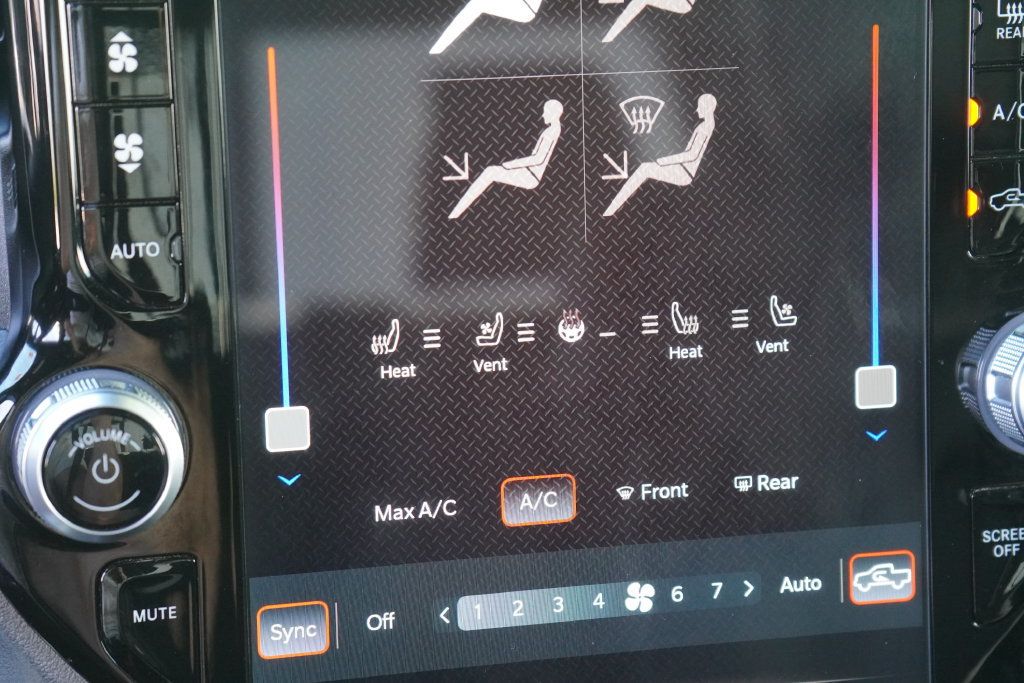 Used 2023 RAM 1500 Laramie AWD/4WD image 35