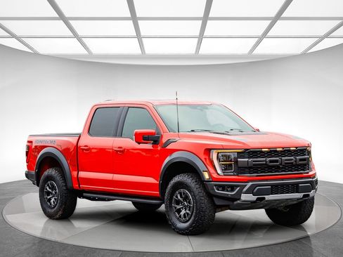 Used 2022 Ford F150 Raptor w/ Raptor 37 Performance Package image 5