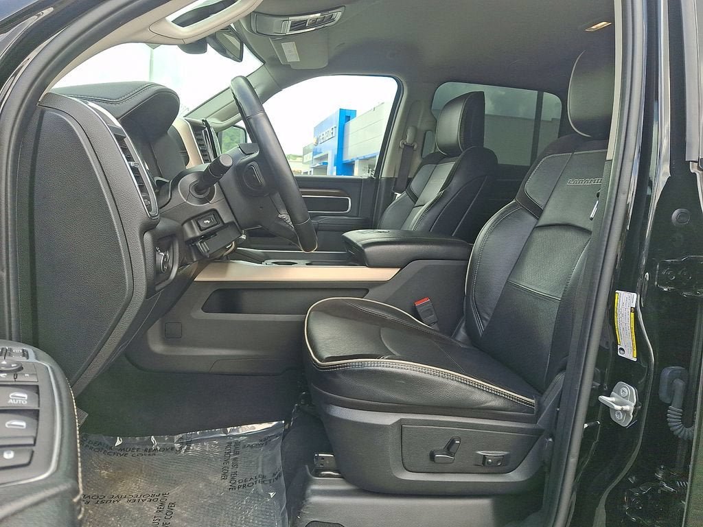 Used 2024 RAM 2500 Laramie AWD/4WD image 13