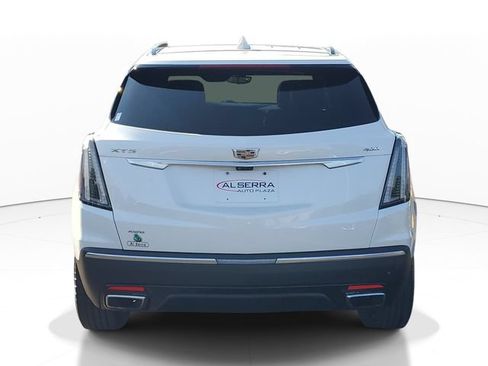 Used 2023 Cadillac XT5 Sportv w/ Technology Package AWD/4WD image 3