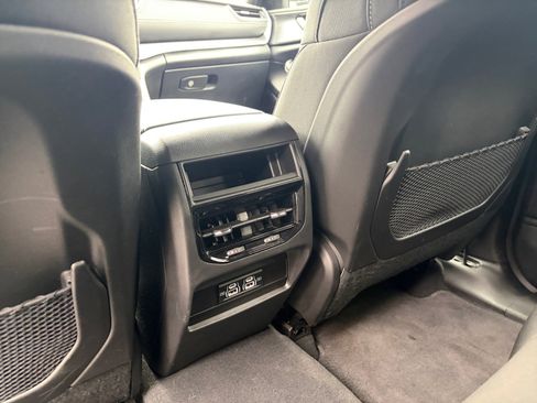 Used 2025 Jeep Grand Cherokee Laredo w/ Trailer Tow Package image 25