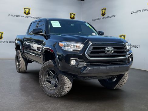 Used 2021 Toyota Tacoma SR5 AWD/4WD image 3