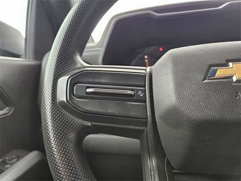 Used 2023 Chevrolet Colorado W/T image 22