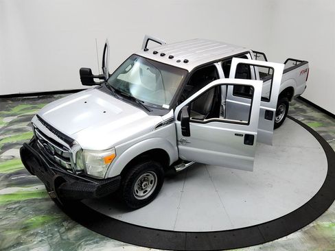 Used 2015 Ford F250 XLT w/ XLT Value Package image 33