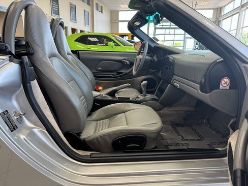 Used 2004 Porsche Boxster image 18