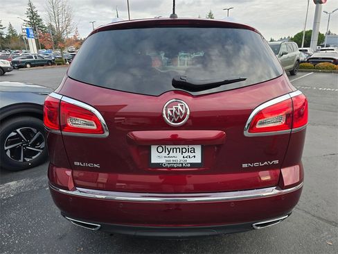 Used 2017 Buick Enclave Leather w/ Trailering Package image 5