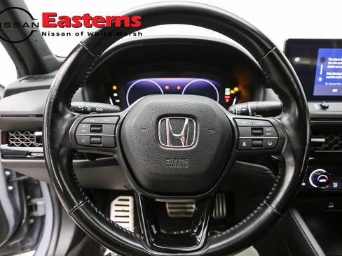 Used 2023 Honda Accord Sport image 10