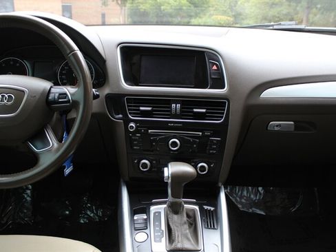 Used 2013 Audi Q5 2.0T Premium Plus AWD/4WD image 14