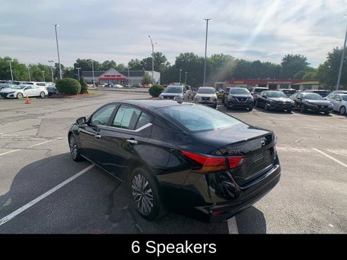 Used 2025 Nissan Altima 2.5 SV AWD/4WD image 6