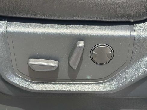 Used 2020 Ford F350 Lariat AWD/4WD image 22