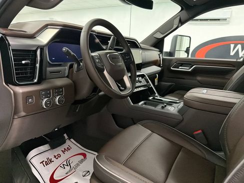New 2026 GMC Sierra 2500 Denali AWD/4WD image 11